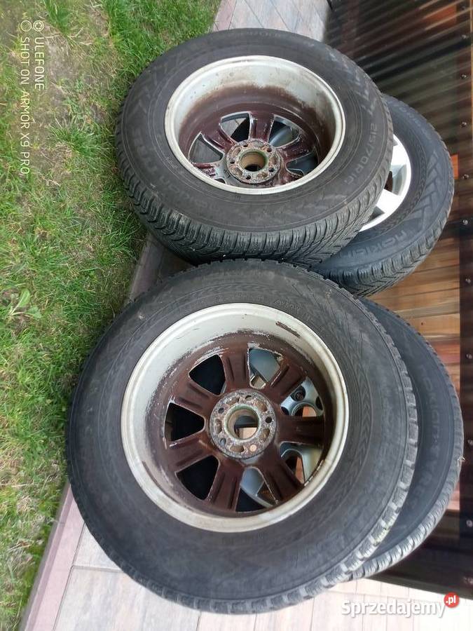 sprzedam opony zimowe nokian 21570 r16 Pozostałe