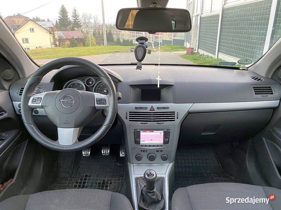 Opel Astra H 19 CDTI Cosmo Sport 2005 r sprowadzony Brzozów