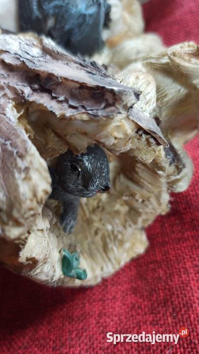 Figurka chłopca z psem Biskwitowa Piękna scenka Gdańsk