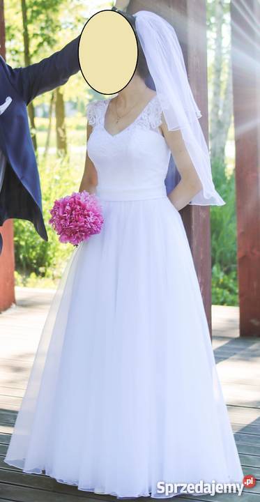 Sprzedam śnieżnobiałą suknię ślubną w rozmiarze Gostyń