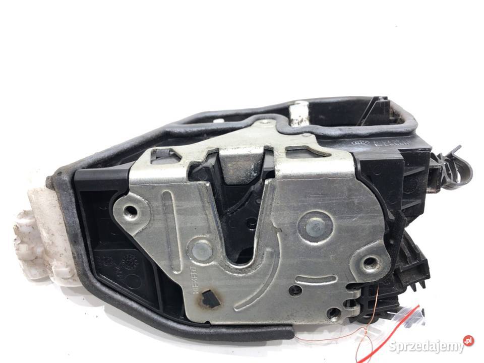 ZAMEK DRZWI LEWY PRZÓD BMW E71 SUV 7202143 0714 osobowe