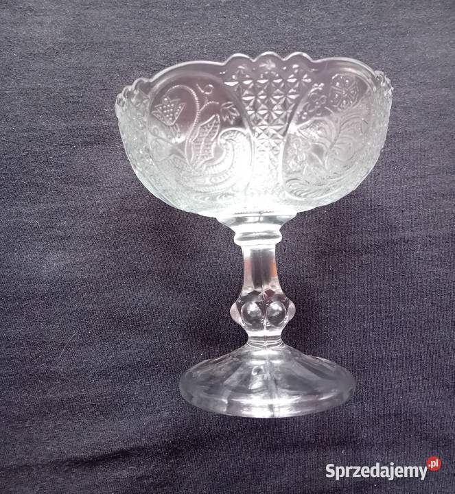 Cukiernica pucharek Medaliony Ząbkowice Porcelana i szkło wielkopolskie Koźminek sprzedam