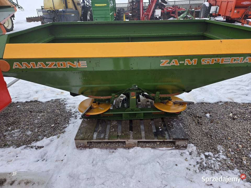 Rozsiewacz Amazone ZAM Special 1500 w Ładnym Rozsiewacze nawozów Gąsewo