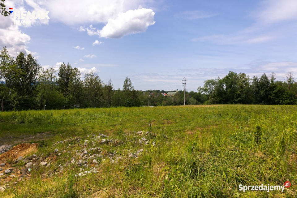 Działka pozwolenie na 2 hale i biurowiec