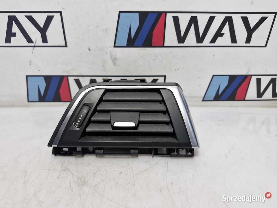 9346225 BMW F30 F31 KRATKA NAWIEWU POWIETRZA
