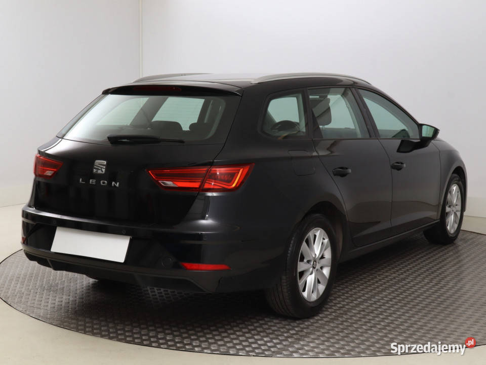 Seat Leon 15 TSI benzyna sprzedam