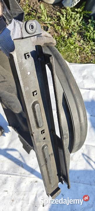 MITSUBISHI CANTER OBUDOWA CHŁODNICY ME418260 Siechnice