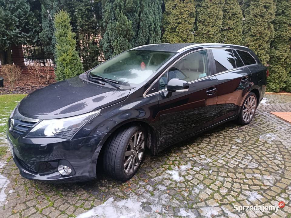 SPRZEDAM TOYOTĘ AVENSIS D4D DISEL manualna wielkopolskie Konin