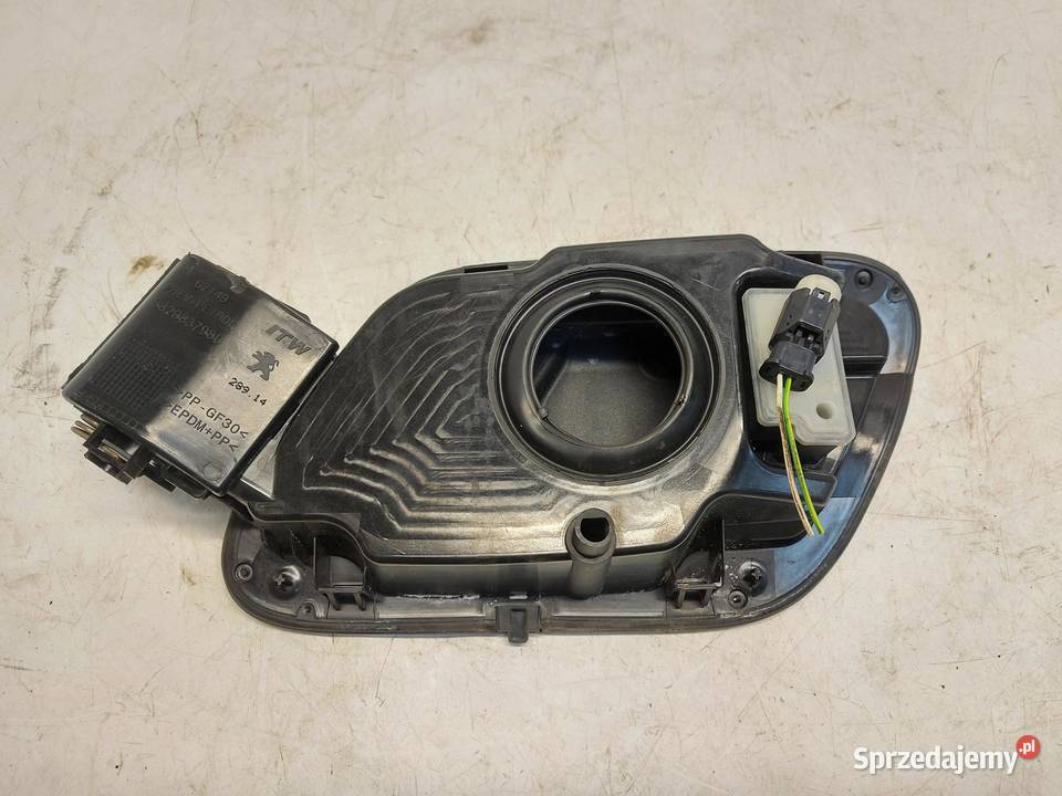 PEUGEOT 508 II Klapka wlewu paliwa KTVD