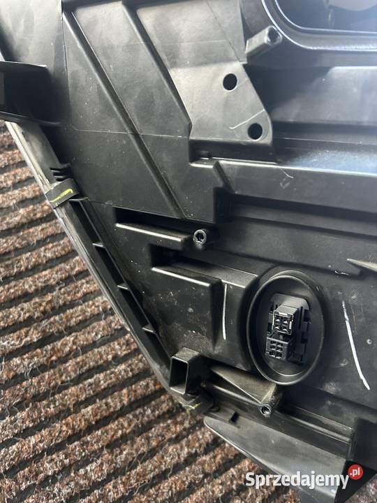 Oryginalna lampa prawy przód Mercedes ML GLE Strzyżów