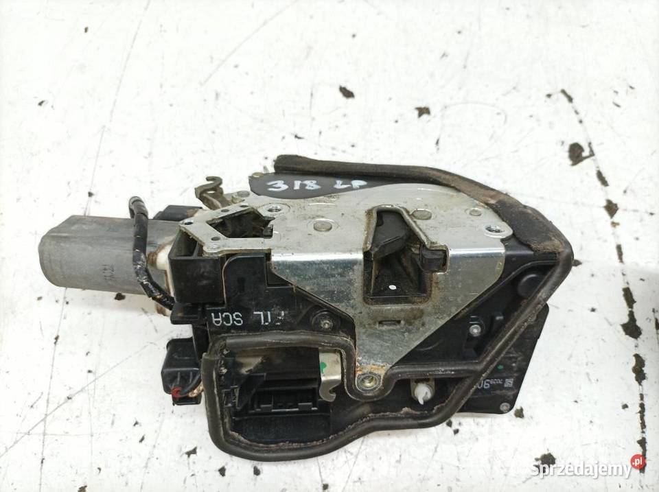 ZAMEK DRZWI LEWY PRZÓD EUROPA Bmw Seria 7 IV