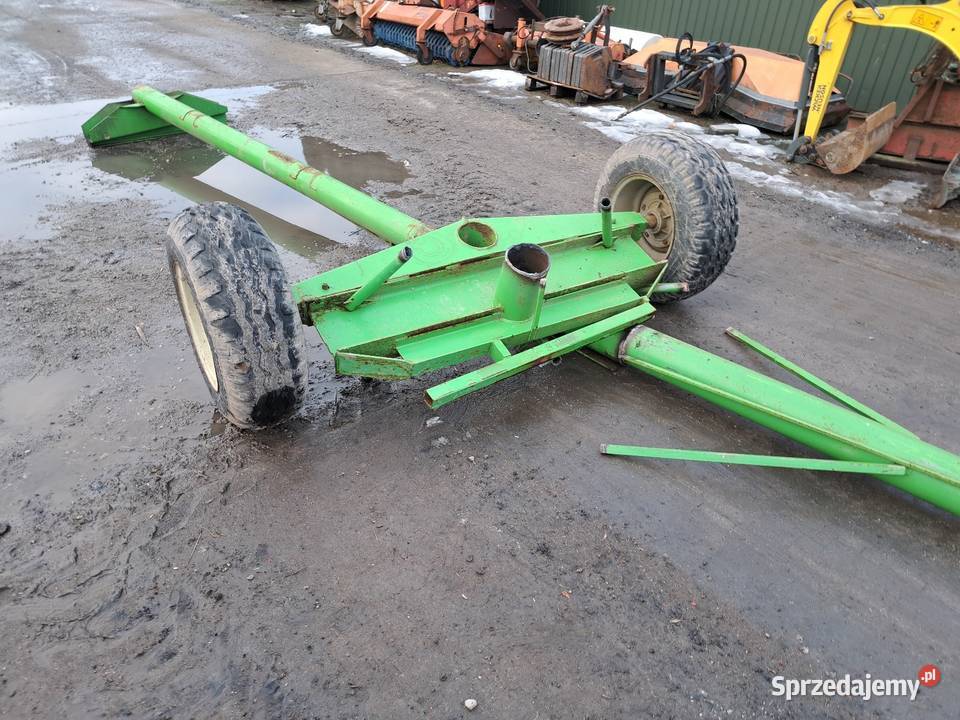 Wózek do hederu 9 m John Deere Piecewo sprzedam
