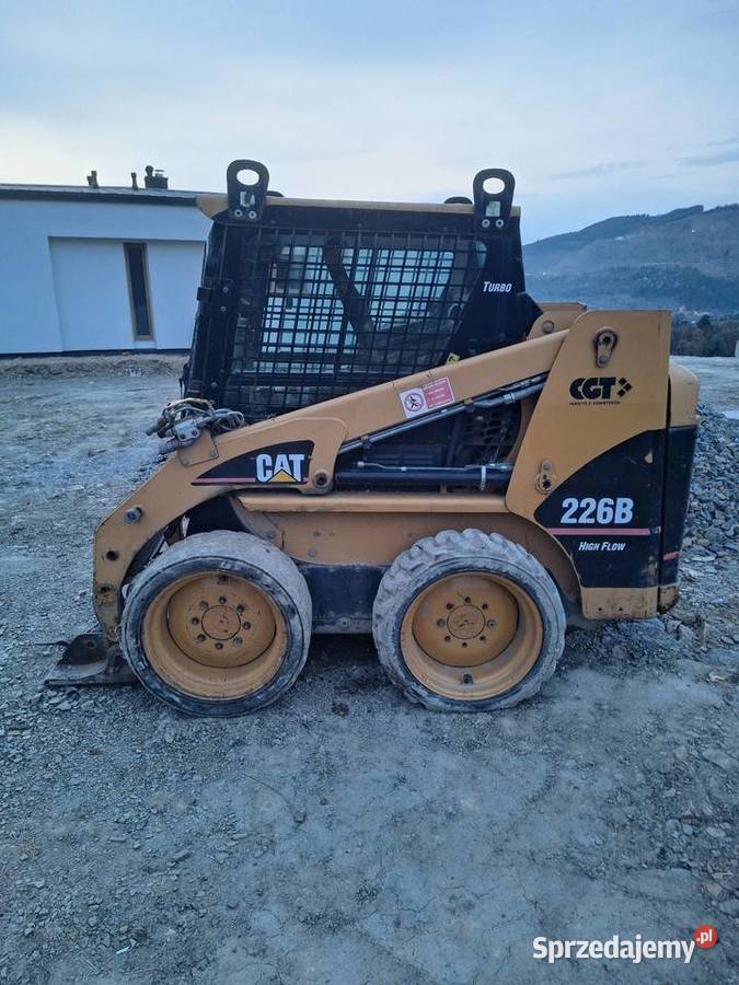 Miniladowarka caterpillar 226b Nowy Sącz