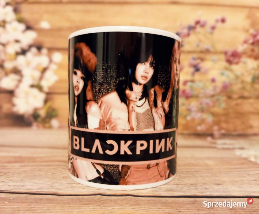 Kubek Black Pink z imieniem Bełchatów