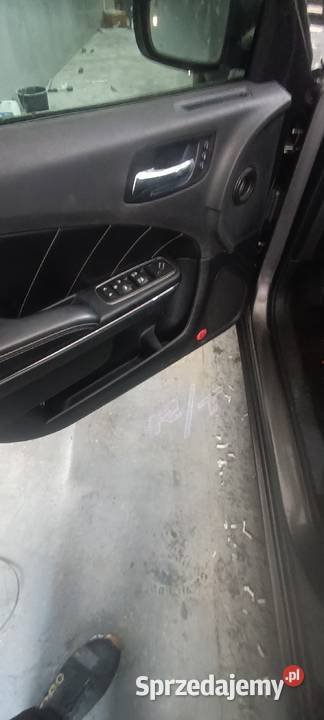 Dodge Charger 57 HEMI wersja RT 2013 158000 szyberdach Sieradz