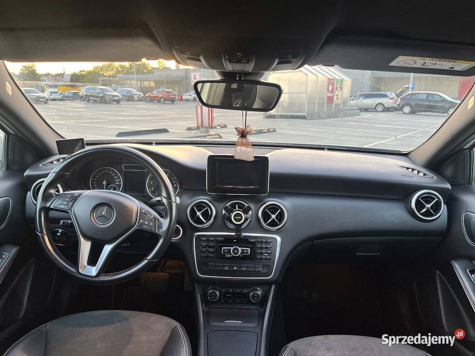 MercedesBenz Klasa A180 16 Benzyna Automat Skóra przyciemniane szyby Chrzanów