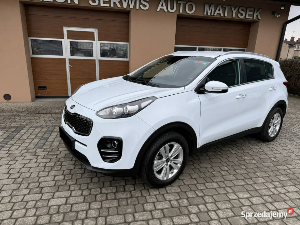 Kia Sportage 16 GDI 132 Klima Navi Kamera IV światła LED śląskie Orzech sprzedam