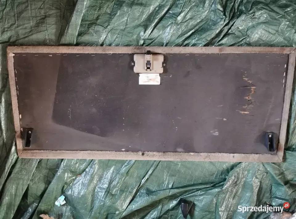 Podłoga tapicerka bagażnika BMW E34 kombi Żory