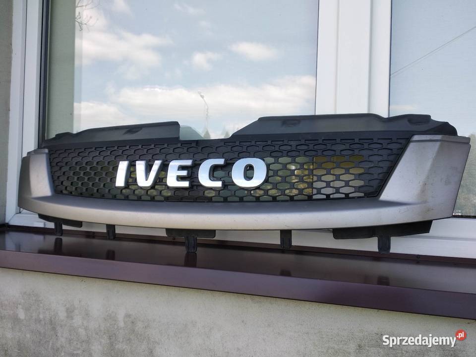 Iveco Daily IV grill atrapa przednia oryginał OE dostawcze łódzkie Sieradz