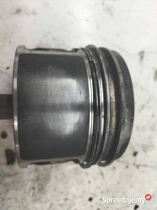 TŁOK KORBOWÓD 27 TD Nissan Terrano II 19932007