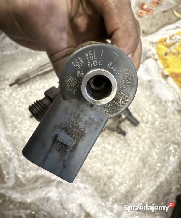 Wtryskiwacze bmw e90 e91 e87 318d