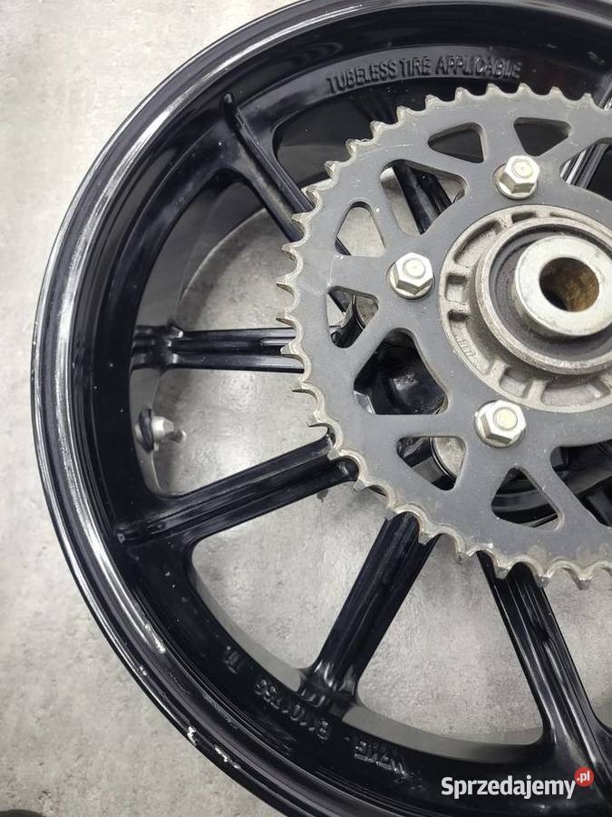 Ducati scrambler 800 2016 Felga tylna tył aluminiowe wielkopolskie Nowy Tomyśl