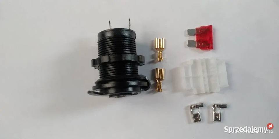 Gniazdo zapalniczki wodoodporne akcesoria nowe Skalmierzyce