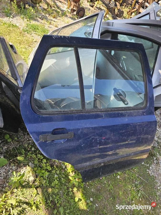 Dzwi golf 3 prawy tył Polesie