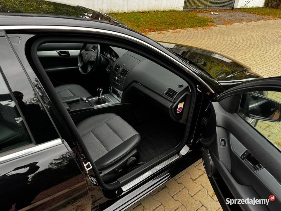 Mercedes W204 C180 Kompresor Ideał Navi Rok produkcji 2009 mazowieckie Warszawa