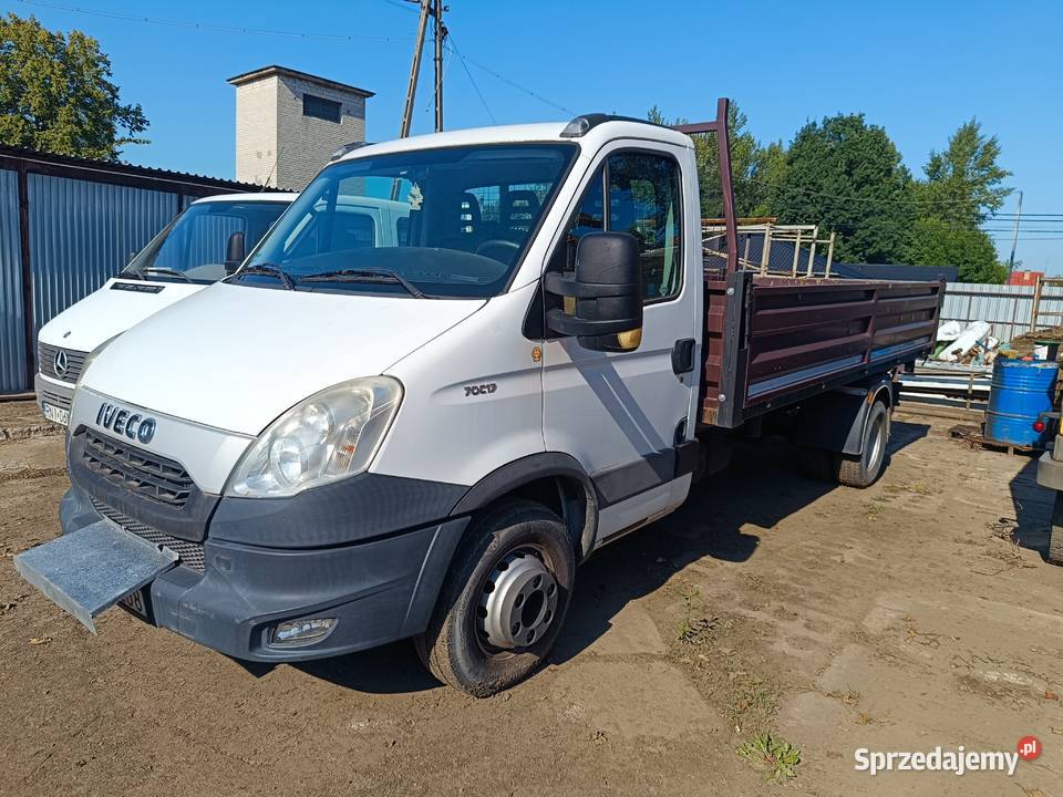 Dane techniczne Iveco Daily 70C17 2013 wersja Nisko