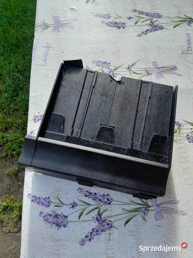 Mercedes W203 W209 schowek box na kasety
