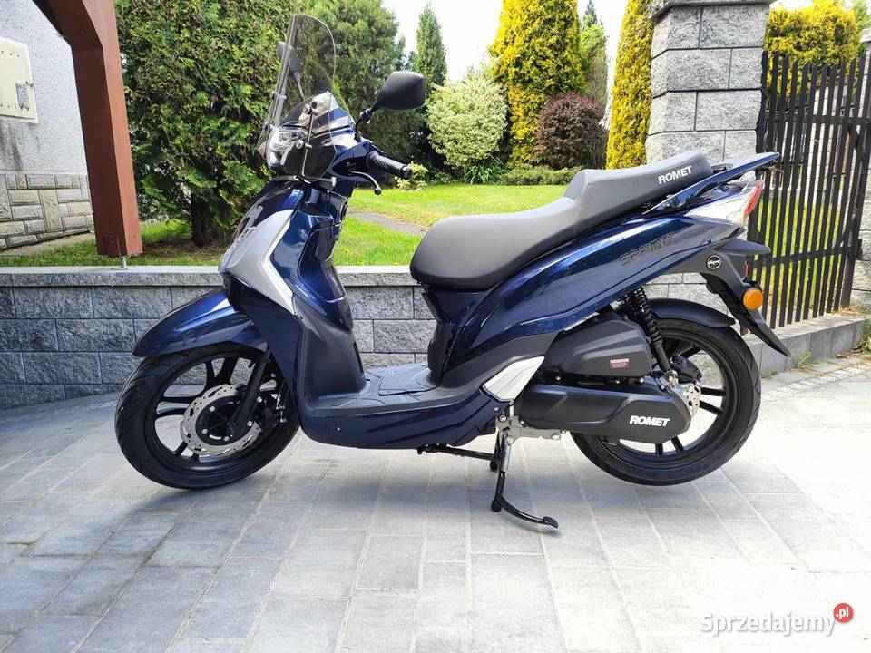 SKUTER 125 NOWY DUŻE KOŁA 16 2024 R z szybą 50cm3 Pilzno sprzedam