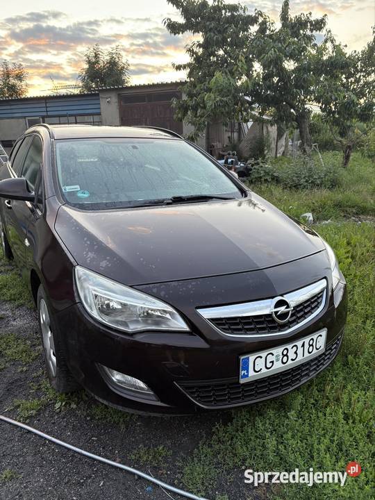 Opel Astra J 14 PBLPG Grudziądz
