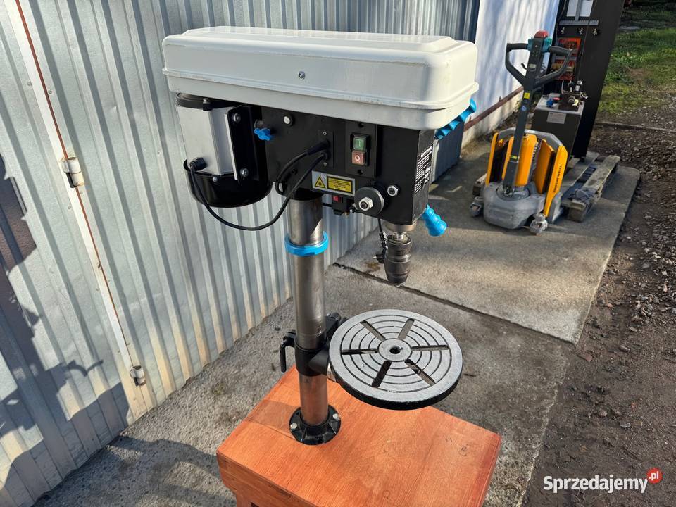 Wiertarka stołowa kolumnowa Macallister