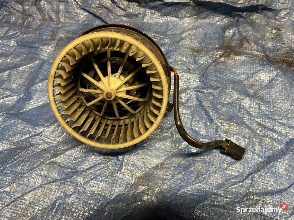 AUDI 80 90 A4 SEAT VW T4 GOLF 893819015 Dmuchawy Bolesławiec