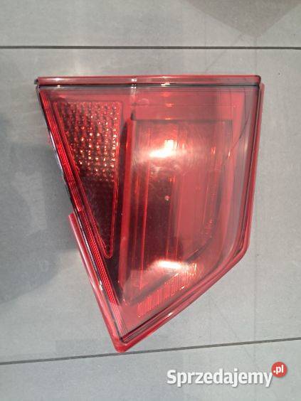 Suzuki Vitara III lift lampa Lewa tył Stanley Szynwałd