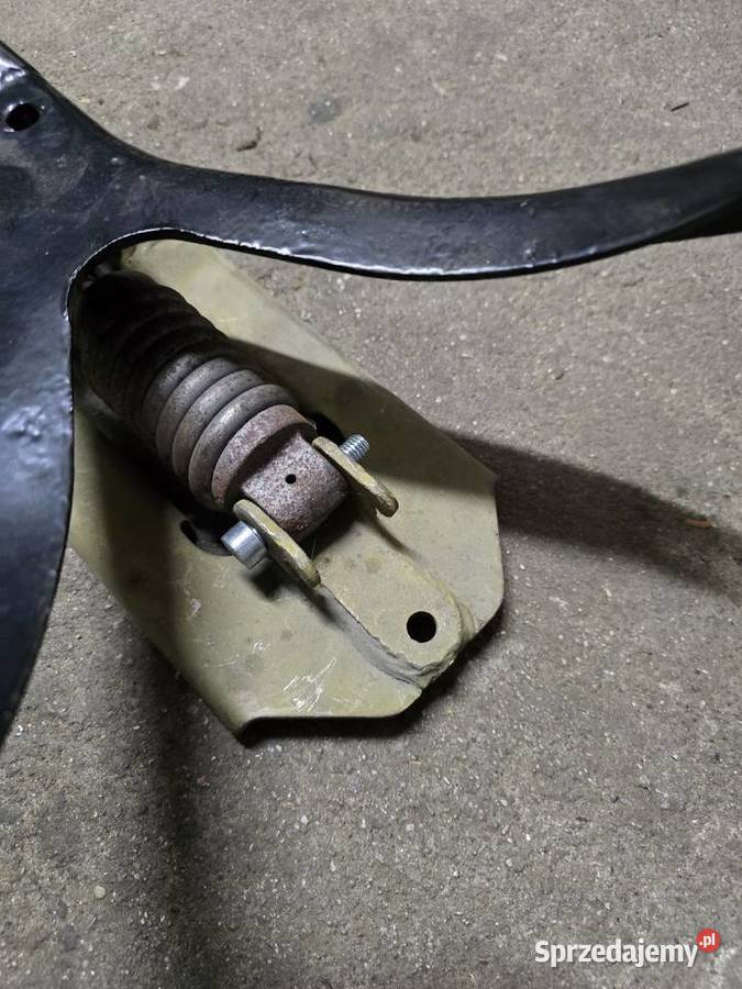 Kompletne mocowanie siedzenia tylnego M72 Warszawa