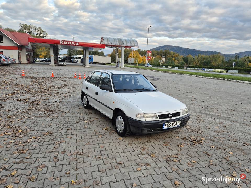 Opel Astra F14 60 LPGGAZ do 2032r 142 Zdrowa 60KM Astra Bujaków