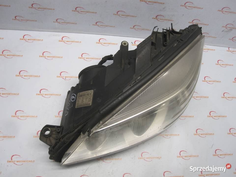 MERCEDES C KLASA S204 W204 10r lampa lewa przód Kielce sprzedam