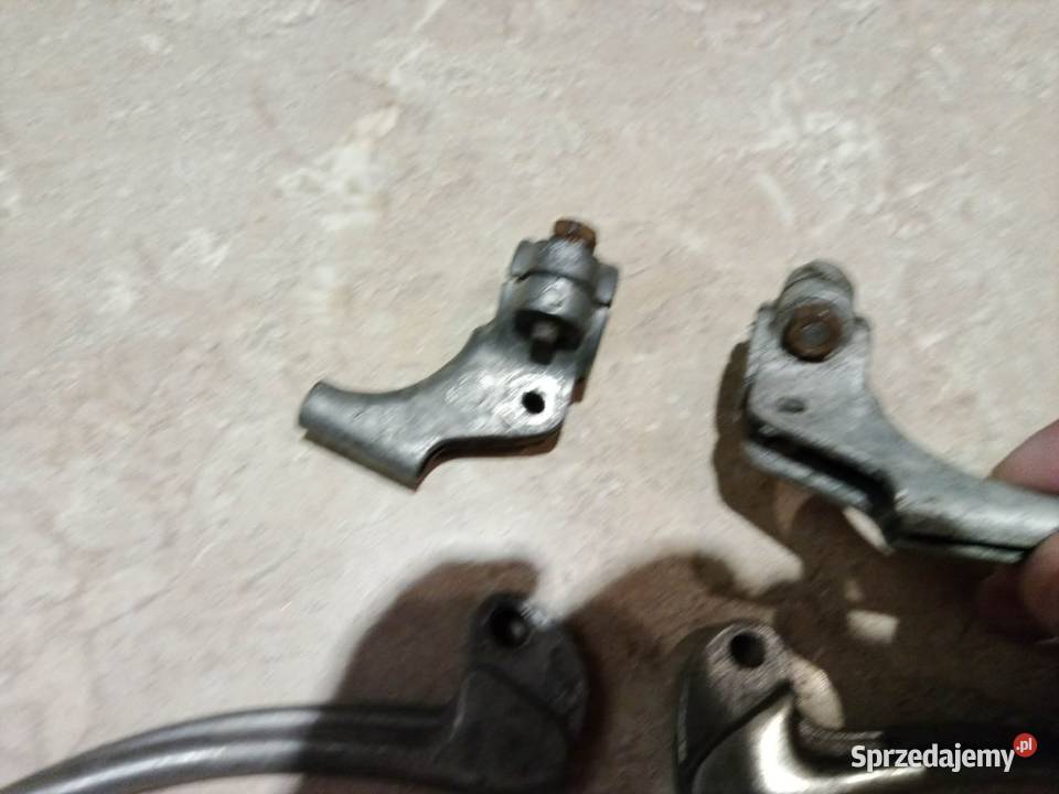 WSK komplet klamek dźwigni hamulca i sprzęgła Piszczac sprzedam