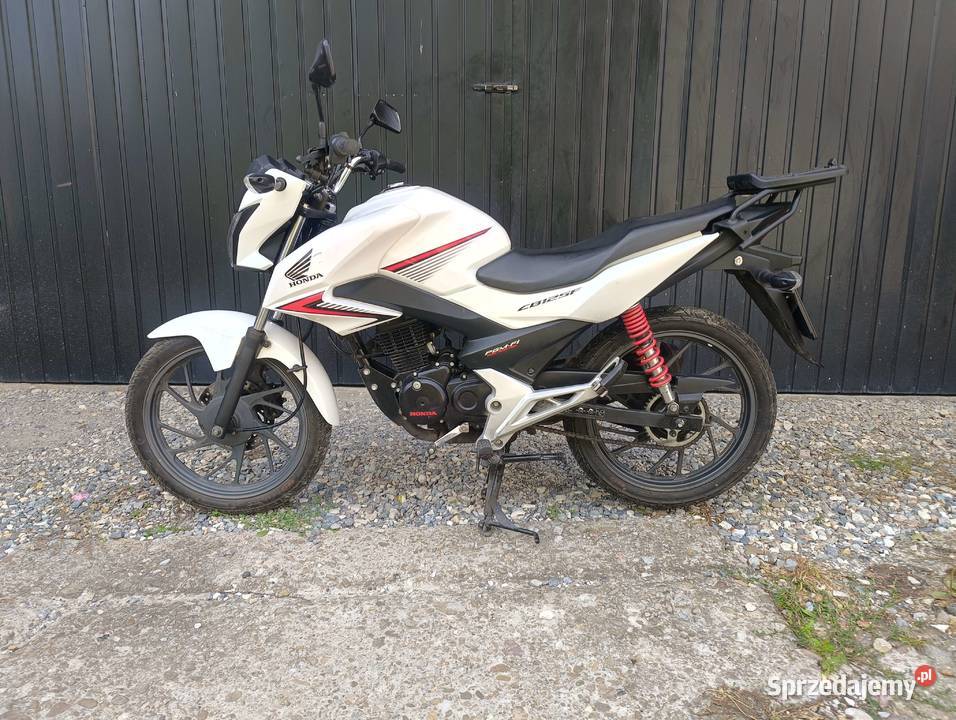 Honda CB125F Biesiadki