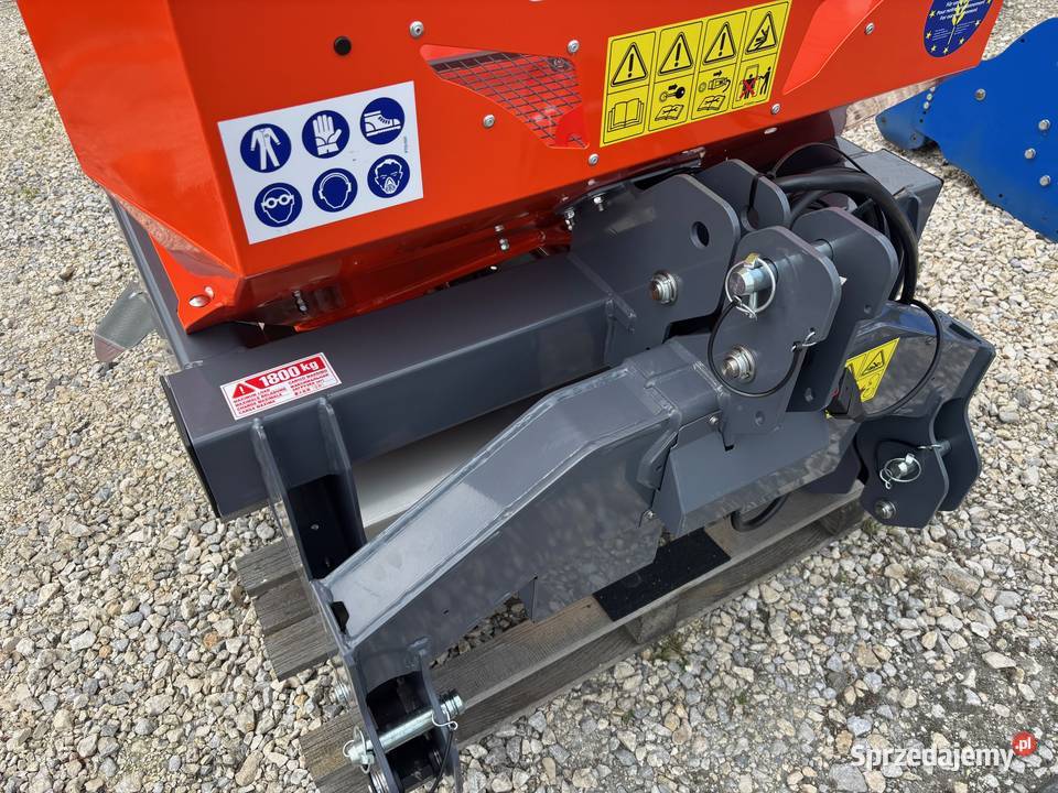 Rozsiewacz nawozów sadowniczy ISOBUS waga AGREX Rawa Mazowiecka