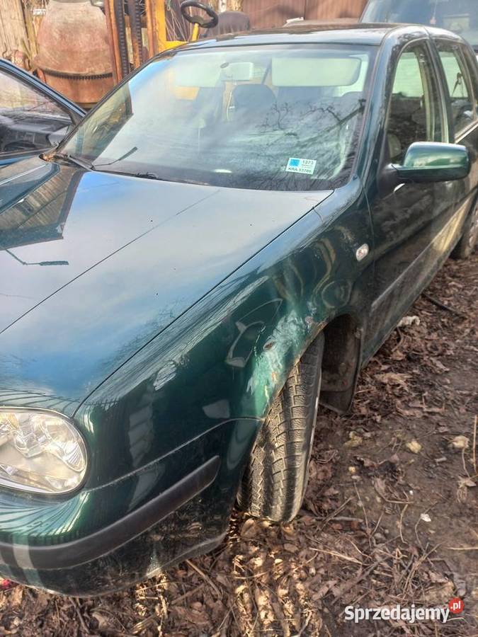 Części golf 4 maska zderzak błotnik drzwi szyba Michałowice sprzedam