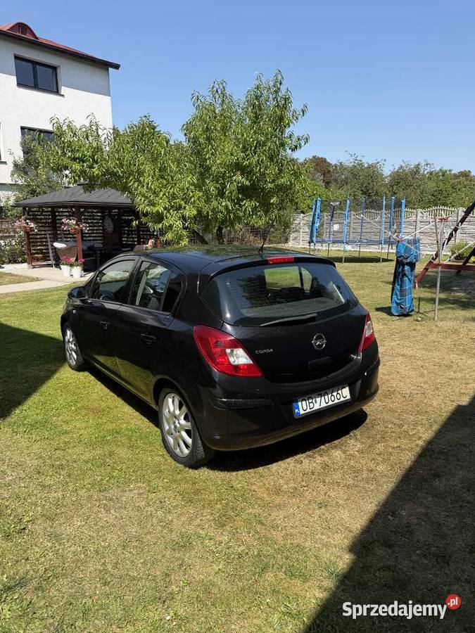 Opel Corsa sprawna klimatyzacja nieuszkodzony Corsa Brzeg sprzedam