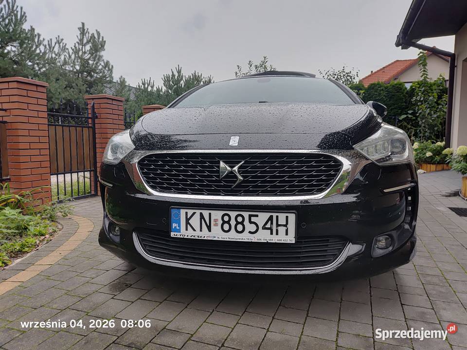 DS Automobiles DS 5