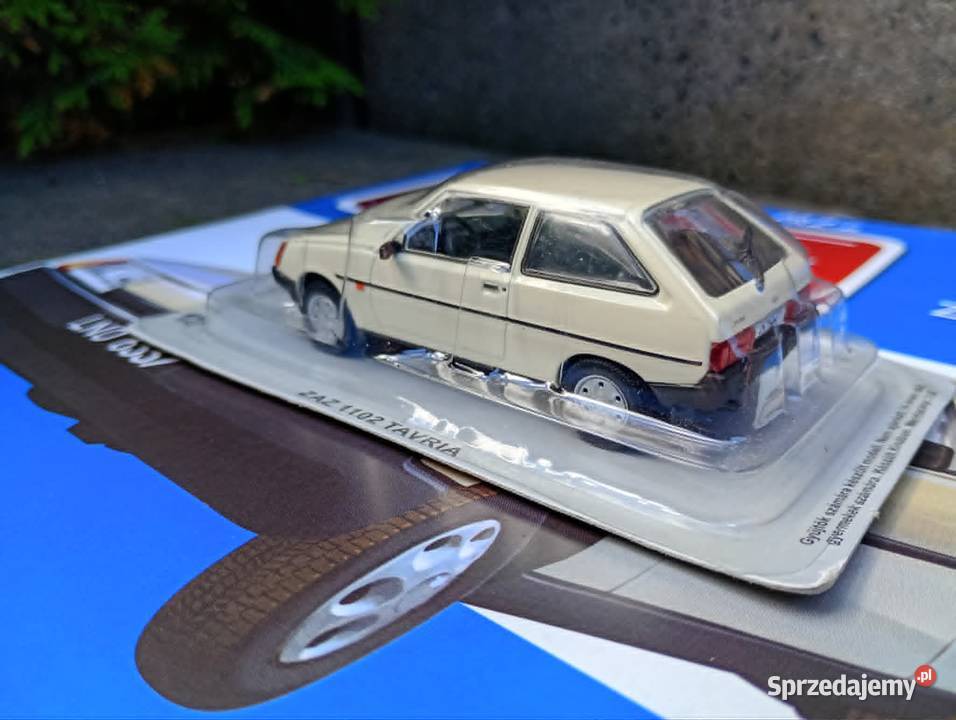 ZAZ 1102 TAVRIA model kolekcja 143 kultowe auta sprzedam