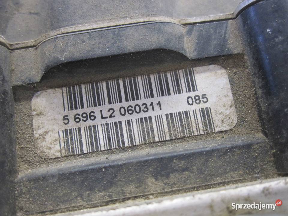 SKODA ROOMSTER LIFT 11r pompa ABS 6R0614517T Rok produkcji 2011 Kielce