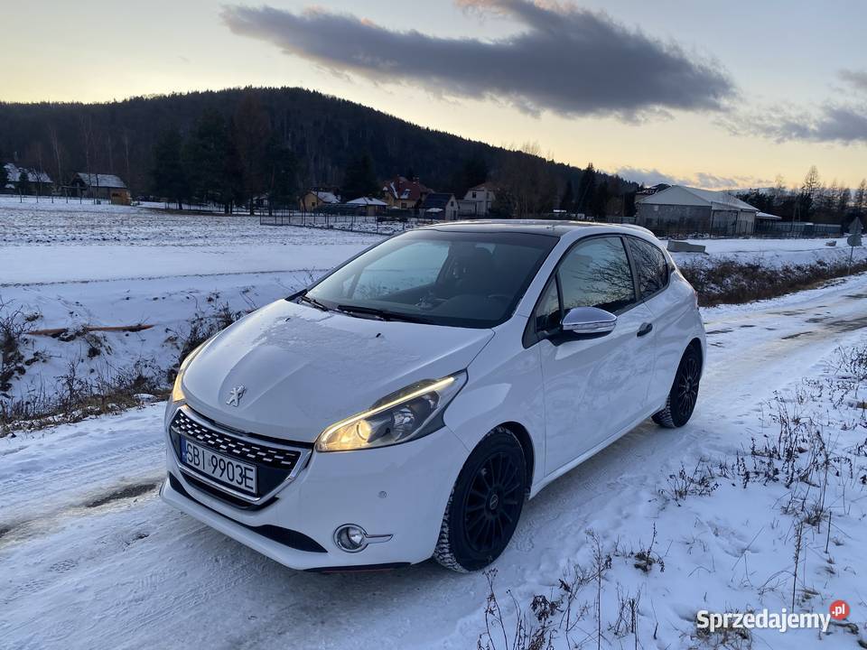 Peugeot 208 10 sport Navi Czujniki Żywiec sprzedam