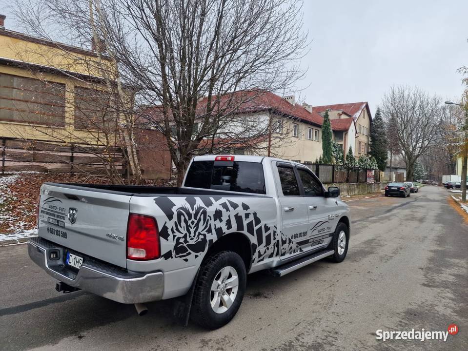 Dodge RAM 57 HEMI 4X4 zamiana bluetooth Gliwice