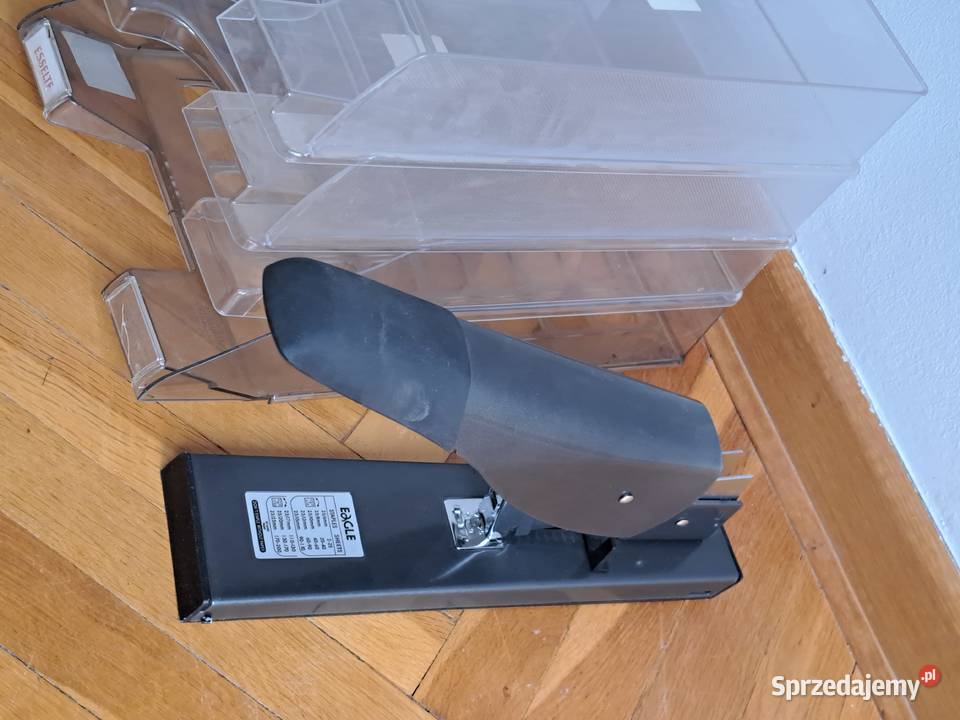 Duży zszywacz biurowy Eagle 8538